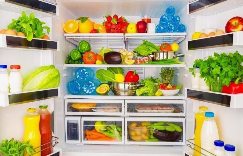 Продукты в холодильнике
